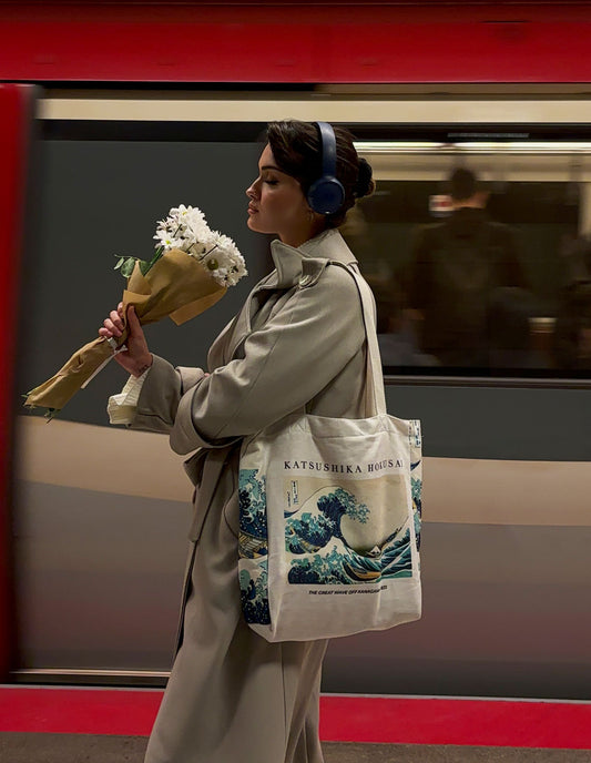 The Great Wave off Kanagawa Tote Bag
